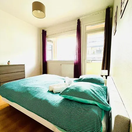 Le Voltaire -2 Chambres- 70m2- Hypercentre-parking-wifi Fibre- Nouvelle Literie Apartamento Tarbes