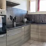 Apartmán Le Voltaire -2 Chambres- 70m2- Hypercentre-parking-wifi Fibre- Nouvelle Literie