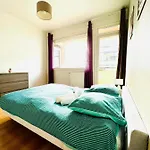 Le Voltaire -2 Chambres- 70m2- Hypercentre-parking-wifi Fibre- Nouvelle Literie 公寓 塔布