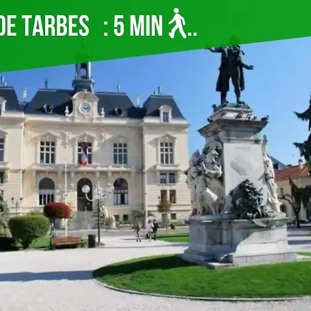 Le Voltaire -2 Chambres- 70m2- Hypercentre-parking-wifi Fibre- Nouvelle Literie *