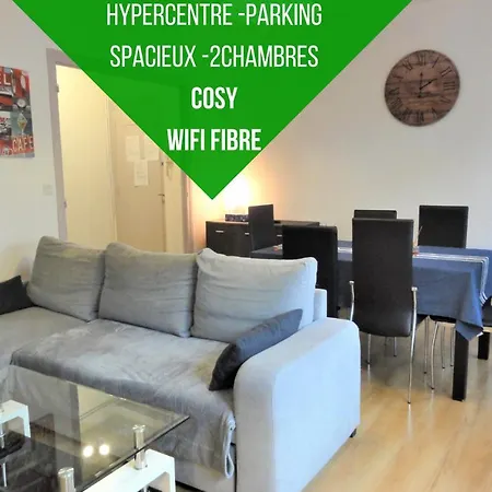Le Voltaire -2 Chambres- 70m2- Hypercentre-parking-wifi Fibre- Nouvelle Literie Apartament Tarbes